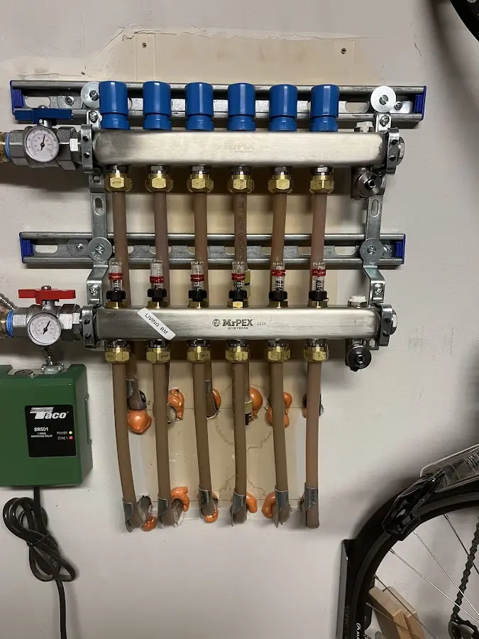 Plumber performing Sink Repair at a residential property in Lampasas