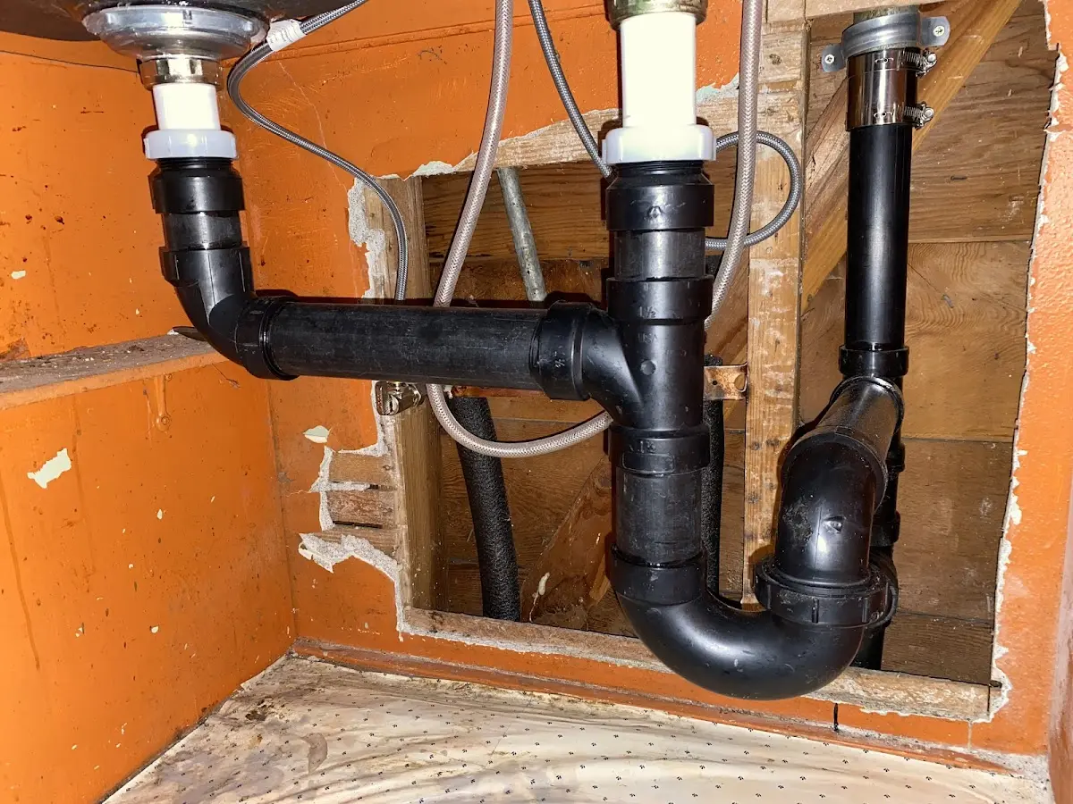 Professional Garbage Disposal Repair equipment and tools on the job in Lampasas